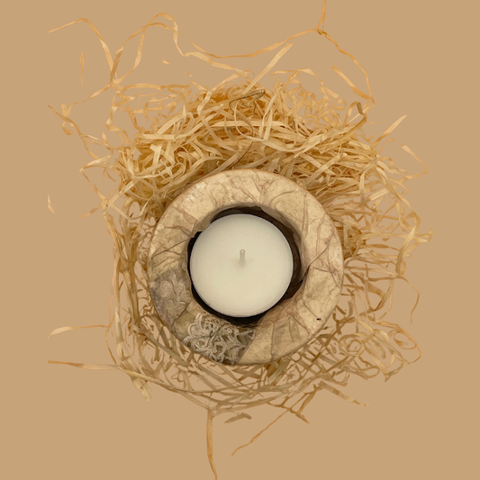 Teelichthalter aus Raysin Ornament